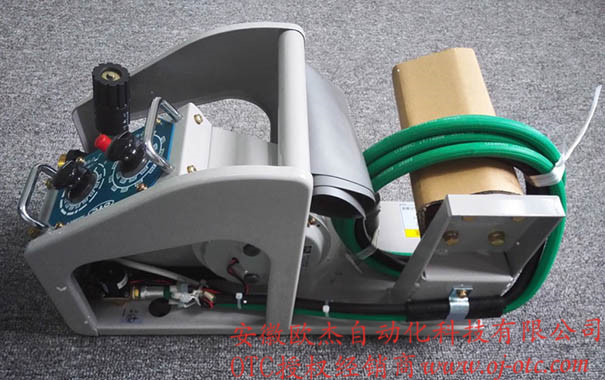 CM8202原裝OTC送絲機(jī) CM8202原裝OTC送絲機(jī)